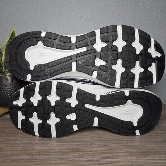 New-Skechers GO RUN Consistent 2.0 Athletic Sneakers – Waterproof:   Size: 12 - Picture 9 of 11